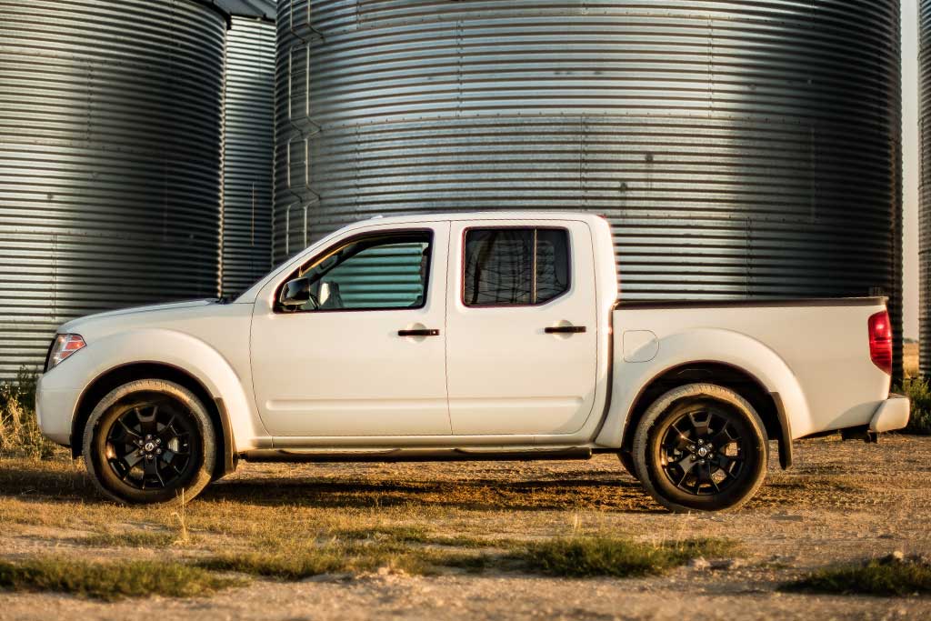 Tacoma Vs Frontier >> 2019 Toyota Tacoma Vs 2019 Nissan Frontier Which Is Better Tacoma Vs Frontier >> 2019 Toyota Tacoma Vs 2019 Nissan Frontier Which Is Better