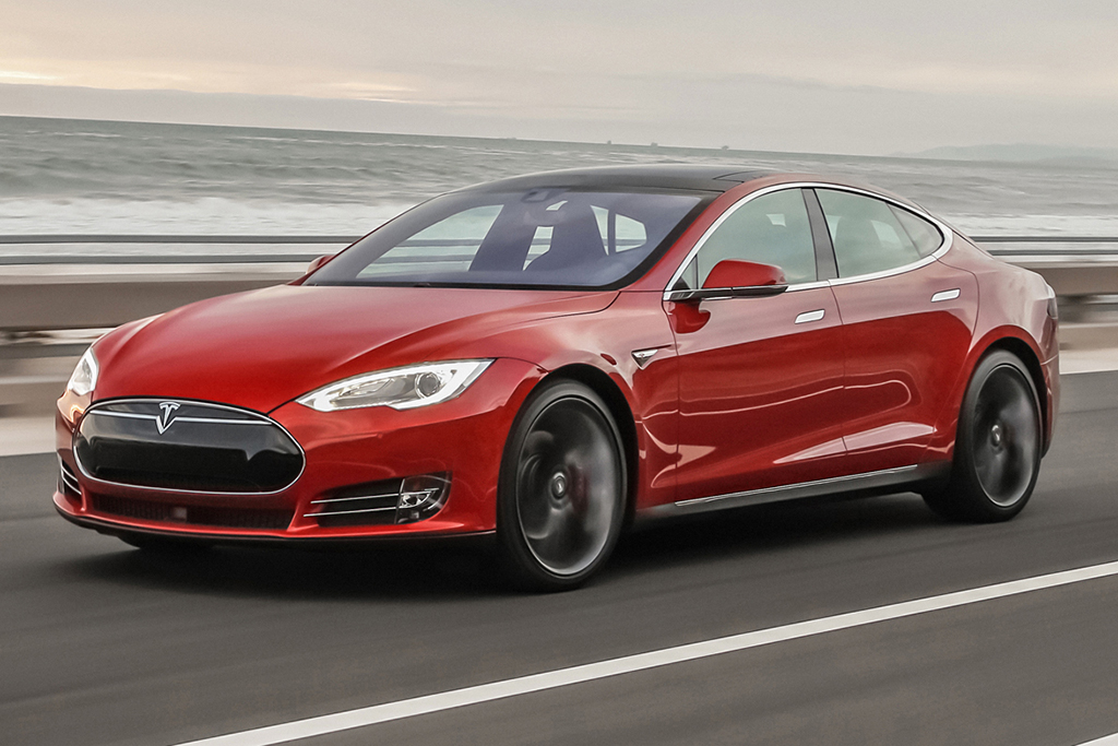 The Tesla Model S Is A Surprisingly Bad Family Car For One Reason The Tesla Model S Is A Surprisingly Bad Family Car For One Reason