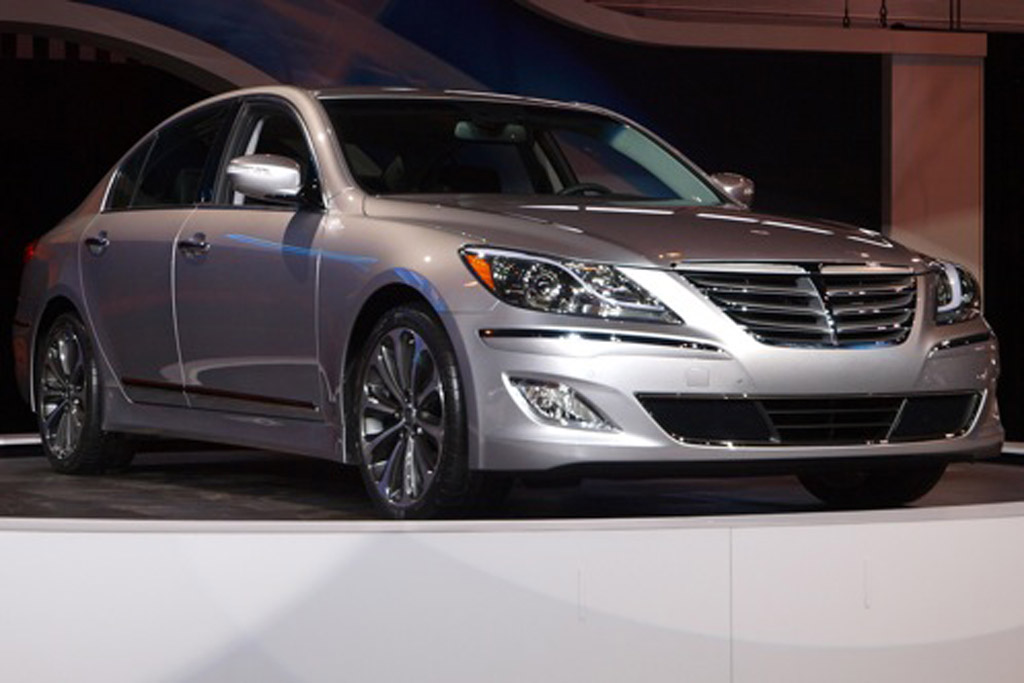 Hyundai Genesis R Spec >> 2012 Hyundai Genesis 5 0 R Spec Chicago Auto Show Autotrader Hyundai Genesis R Spec >> 2012 Hyundai Genesis 5 0 R Spec Chicago Auto Show Autotrader